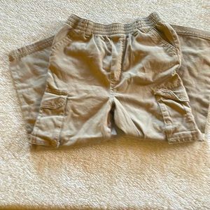 ❤️ Boys Tan Cargo Pants ❤️